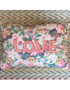 CSAO - Coussin "LOVE" rose...